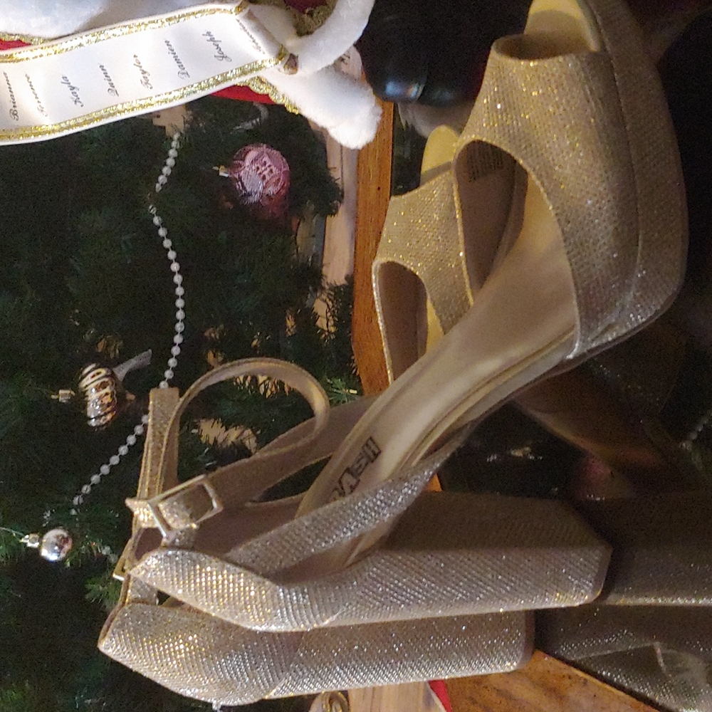 Chunky high heels